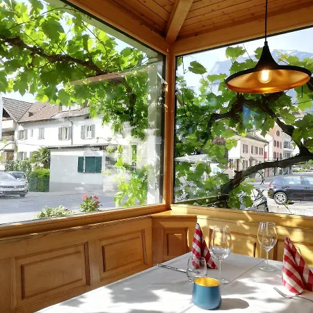 Hotel Alpenrose Maienfeld